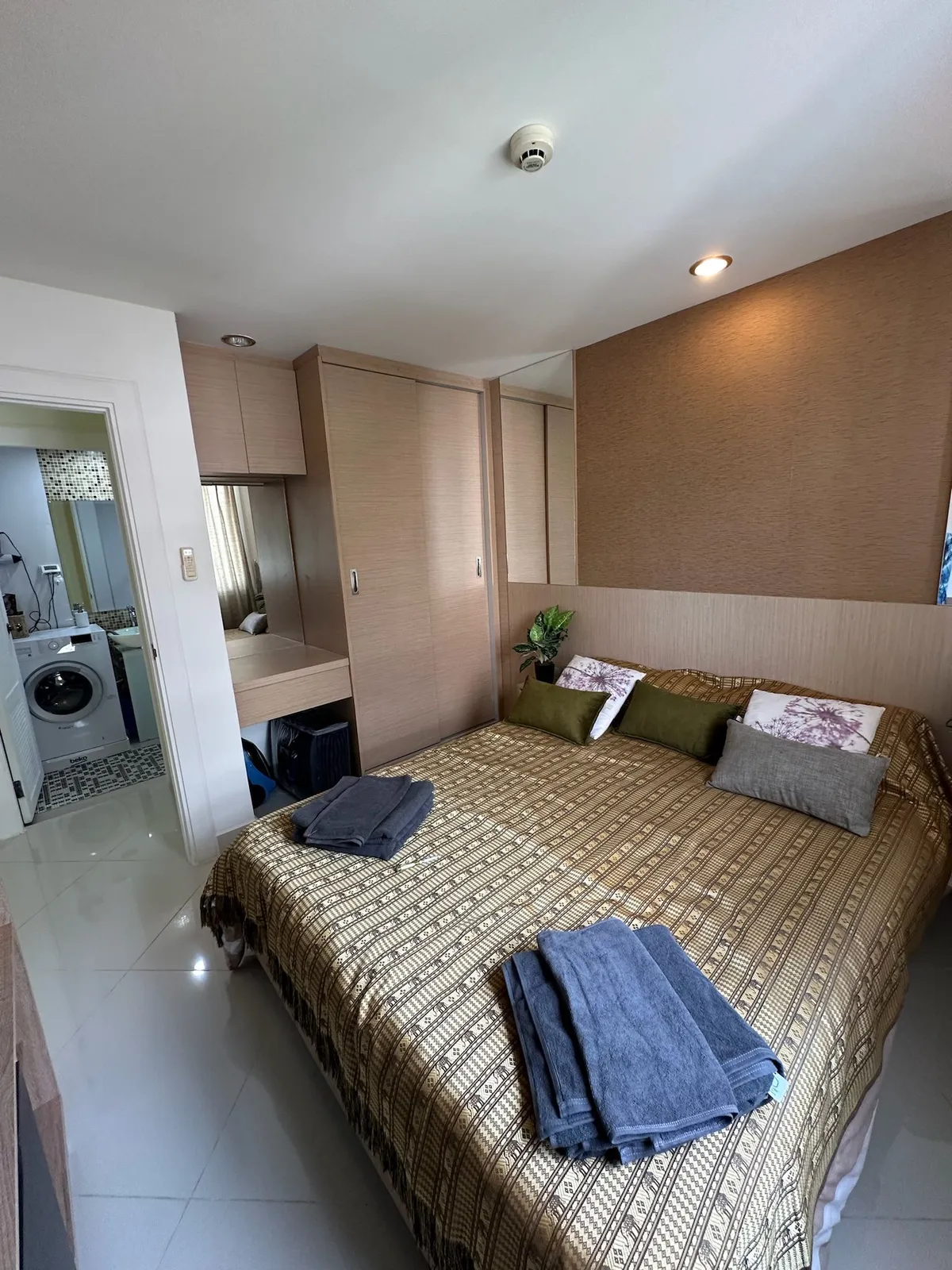 One bedroom condo for sale in Jomtien photo 8