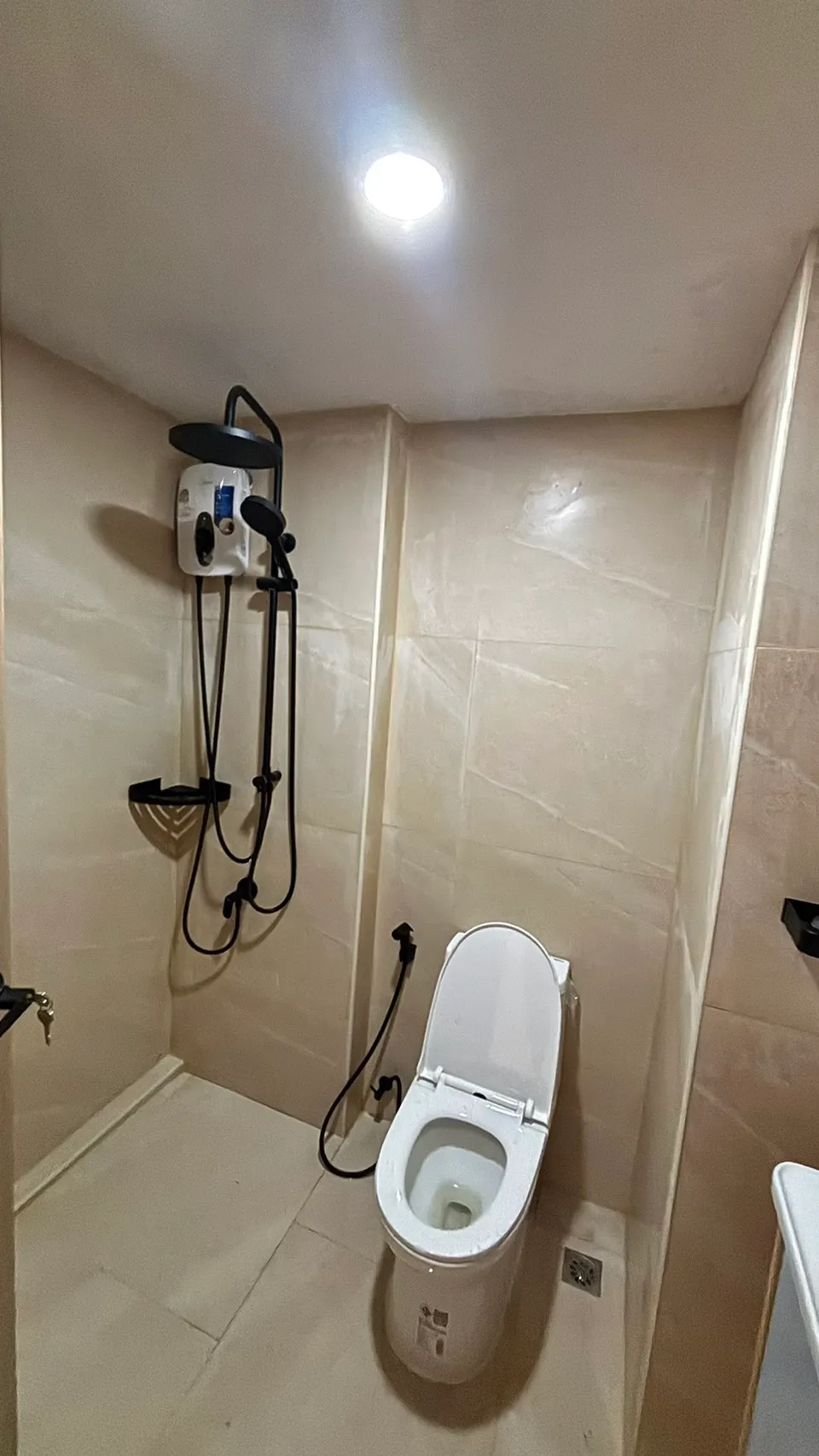 Jomtien Condo Chain renovated unit for Sale photo 9