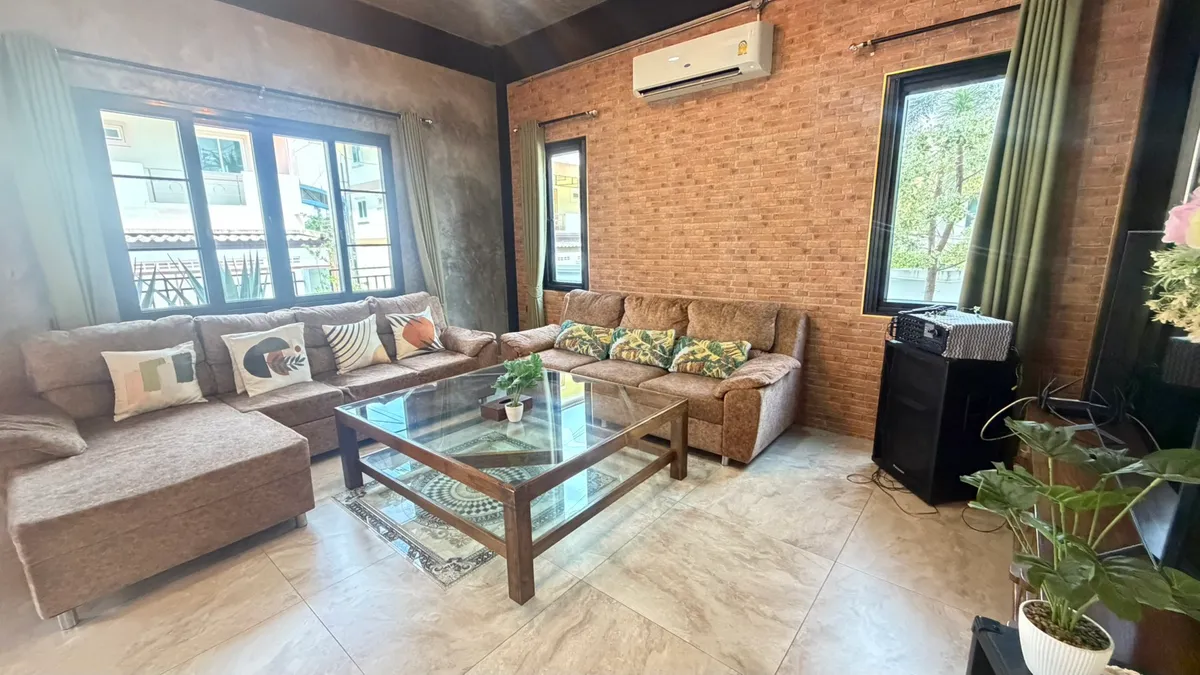 (Friendly Land Pool Villa 2) Two-story loft-style house photo 11