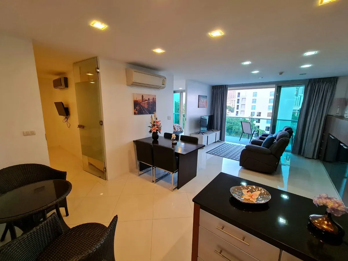 2 Bedrooms 2 Bathrooms in Wongamat