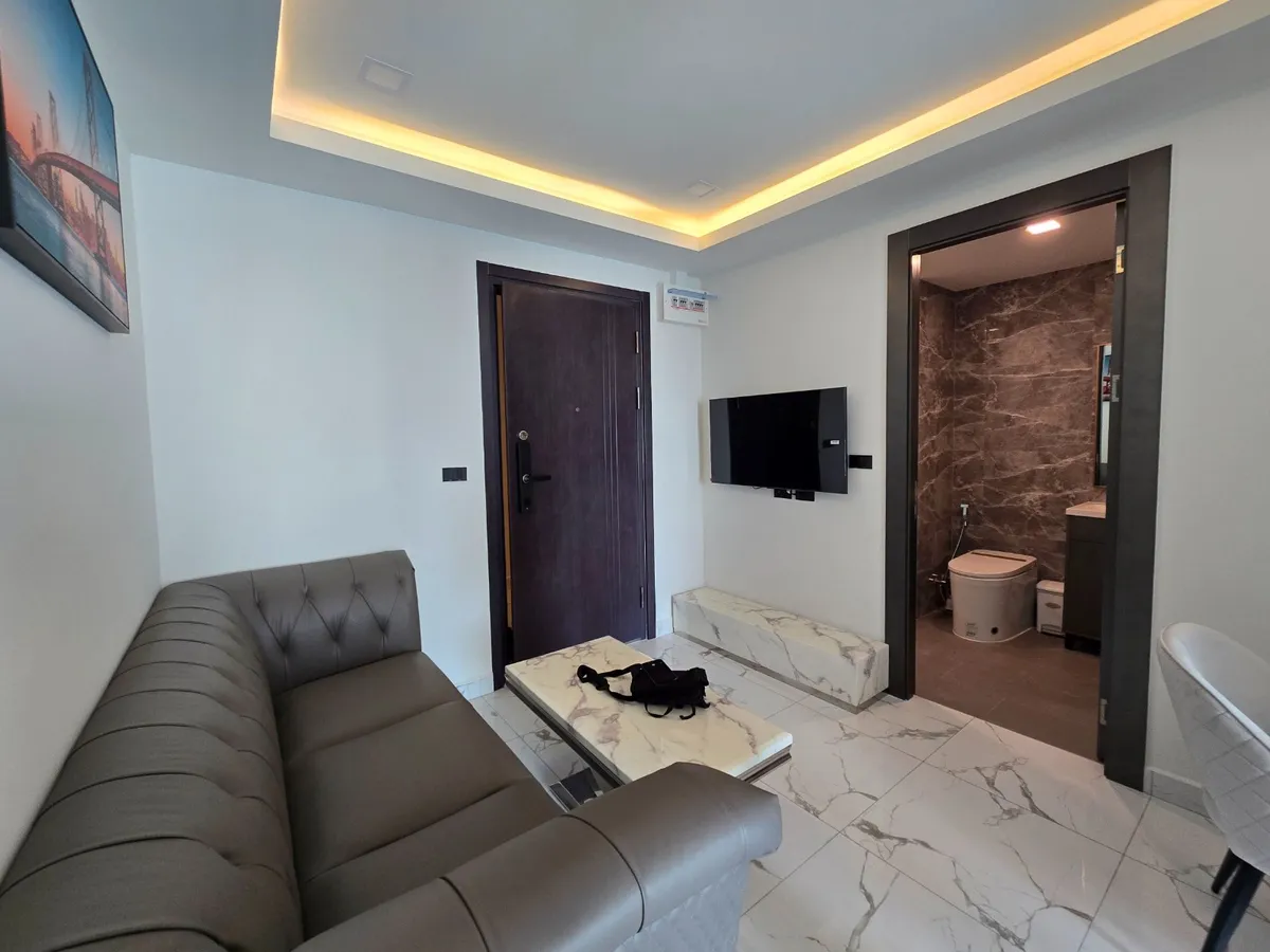 One Bedroom condo For Sale Or Rent In Central Pattaya photo 4