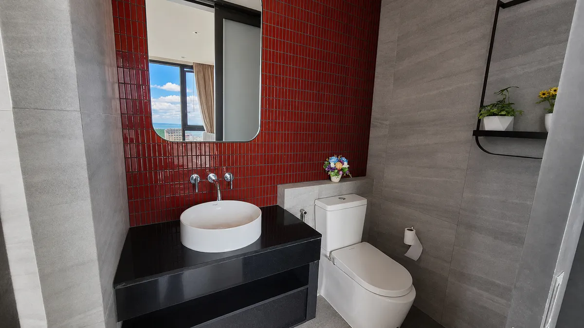 High-Floor Corner 2-Bedroom Condo with Breathtaking Views at The Edge Central Pattaya photo 8