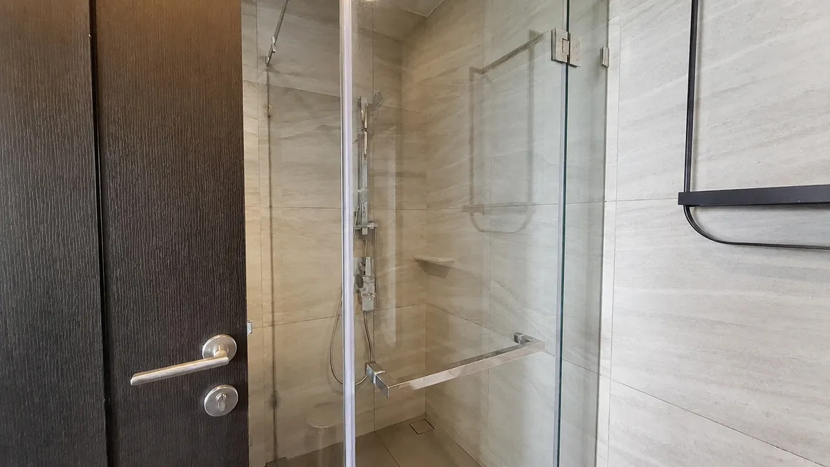 High-Floor Corner 2-Bedroom Condo with Breathtaking Views at The Edge Central Pattaya photo 12