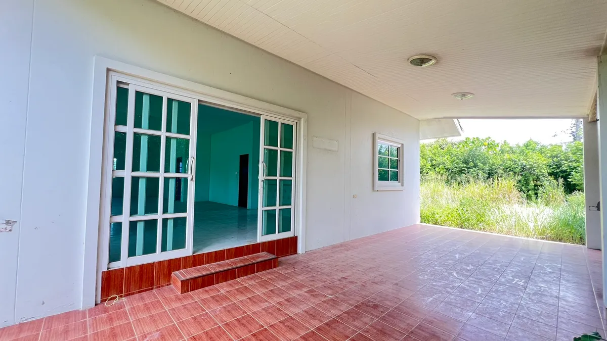 Land Size: 1 Rai (400 sq.wah / approx. 1,600 sq.m.) 2 Bedrooms 1 Bathroom in Mapprachan photo 3