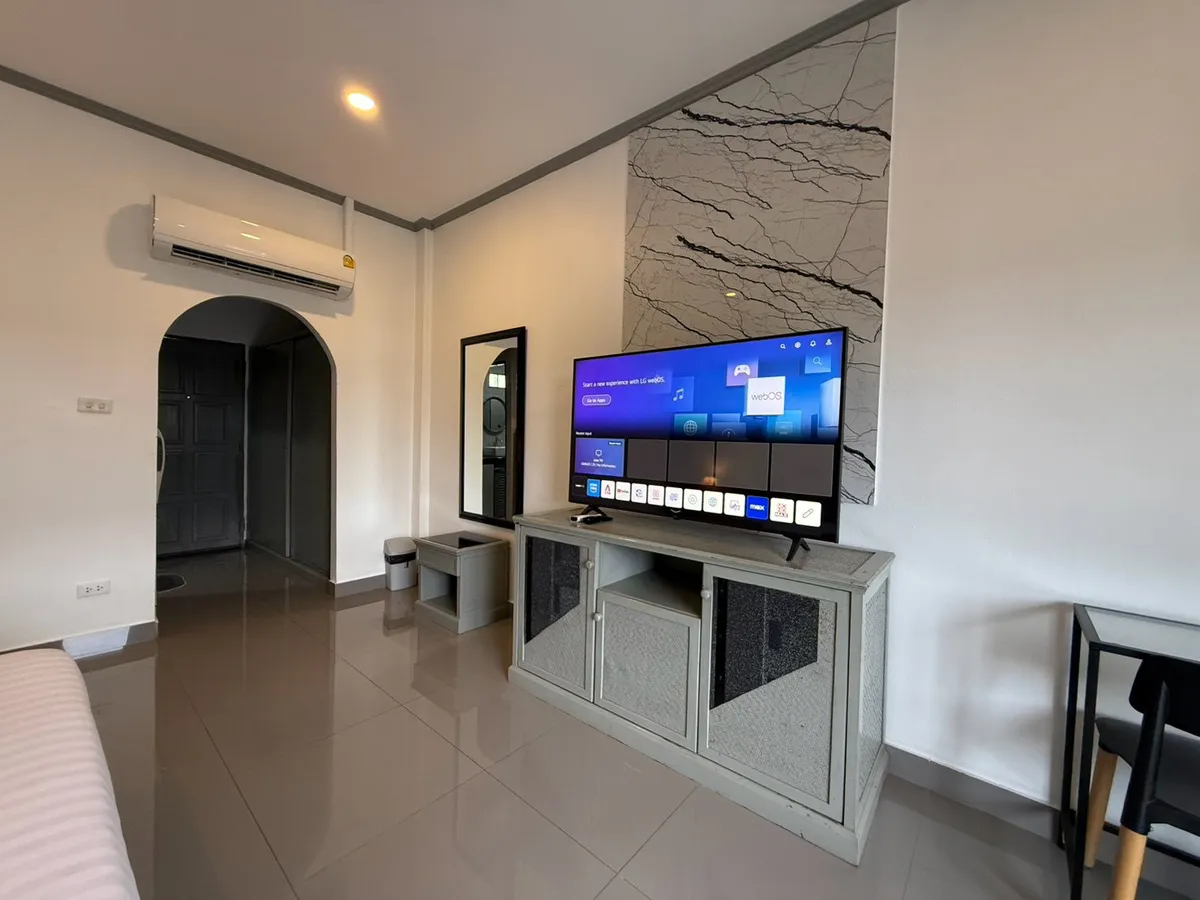Modern and ready to move in condos at Del Max Resort photo 7