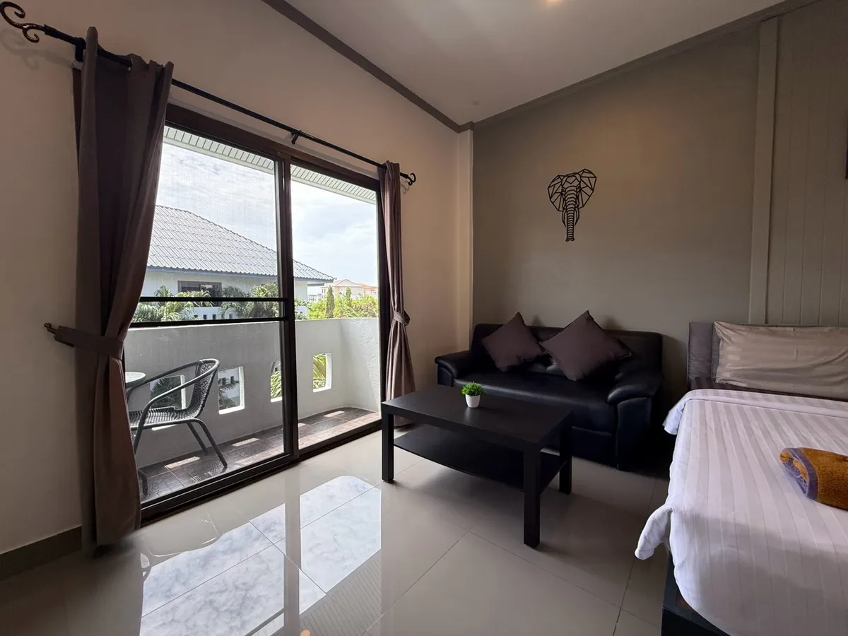 Modern and ready to move in condos at Del Max Resort photo 6