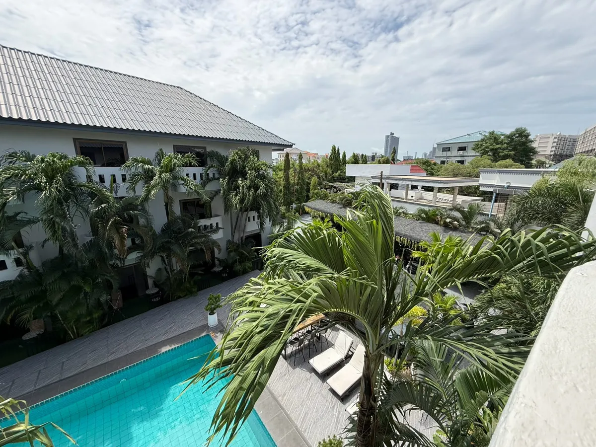 Modern and ready to move in condos at Del Max Resort photo 10