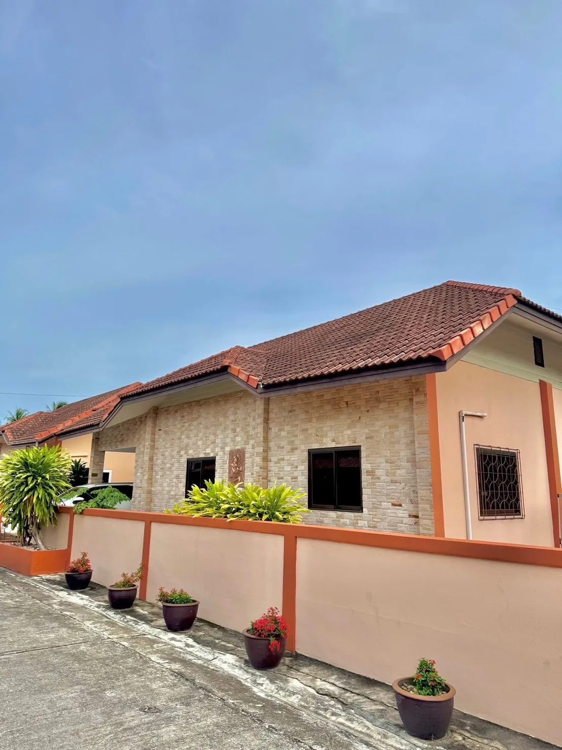 Pet-Friendly House for Rent in Huay Yai