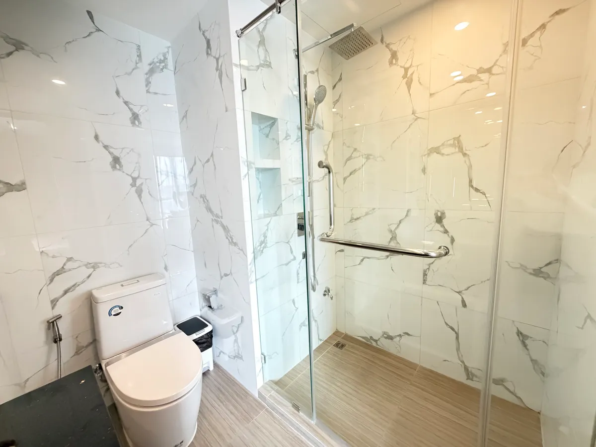 Luxurious Studio Condo For Rent In Prahtamnak photo 5