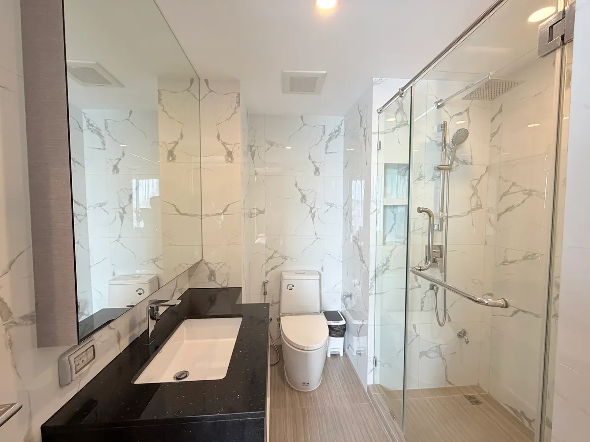 Luxurious Studio Condo For Rent In Prahtamnak photo 4