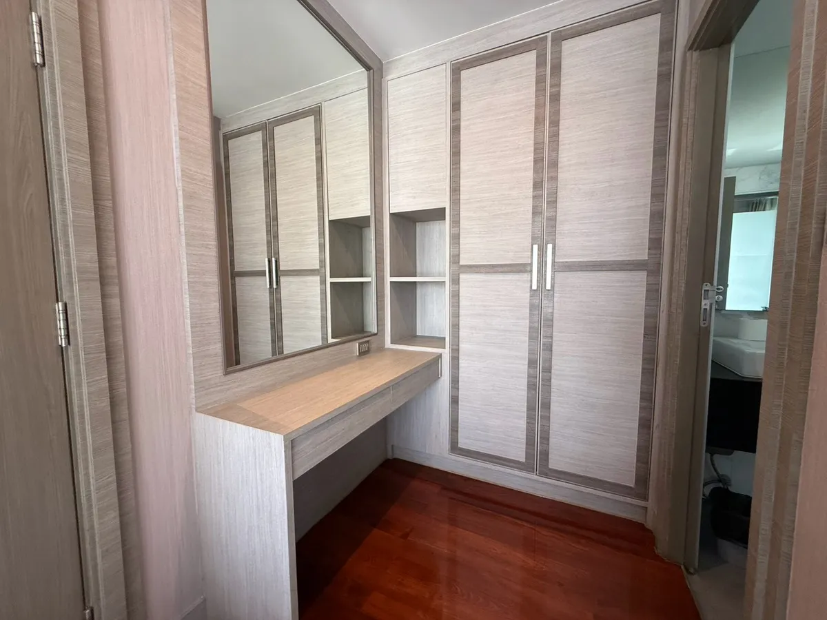 Fully furnished Saint Senate condo for rent and sale photo 11