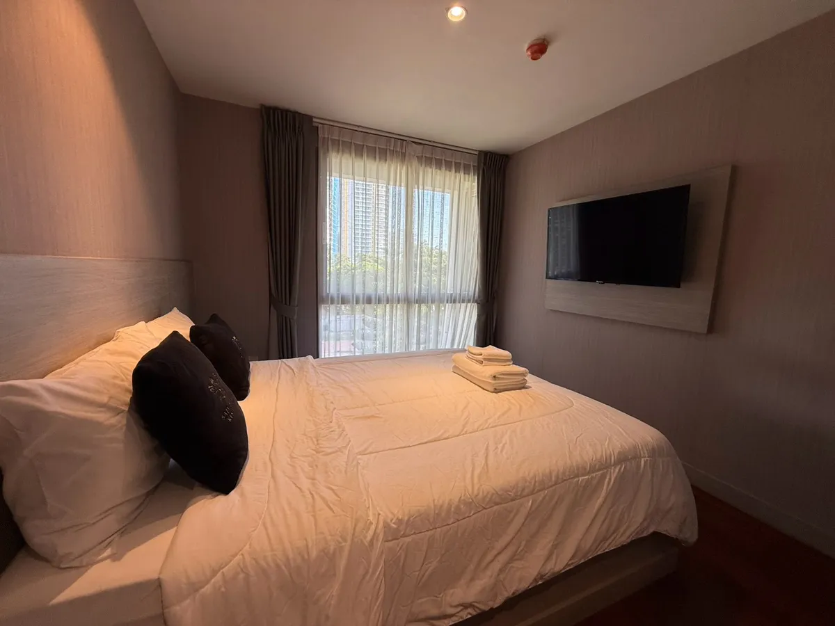 Fully furnished Saint Senate condo for rent and sale photo 18