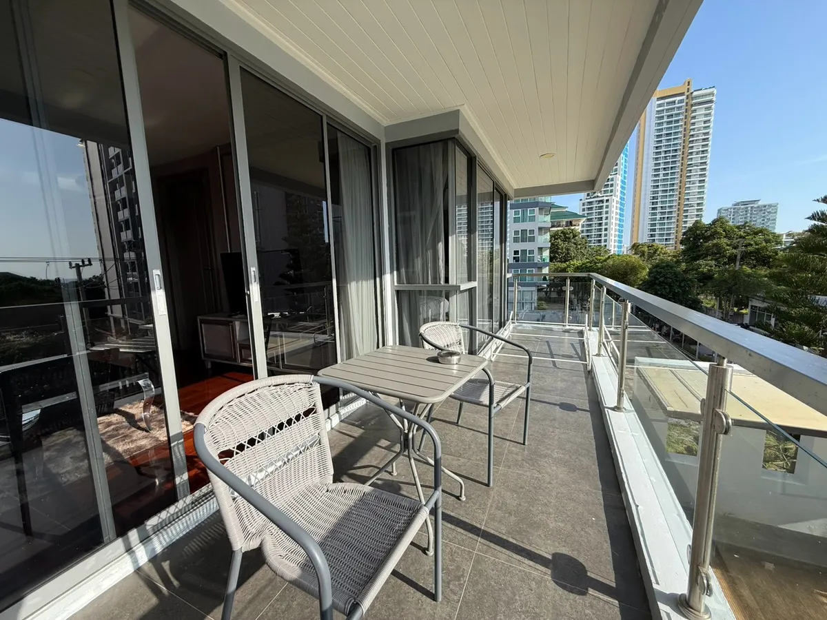 Fully furnished Saint Senate condo for rent and sale photo 10