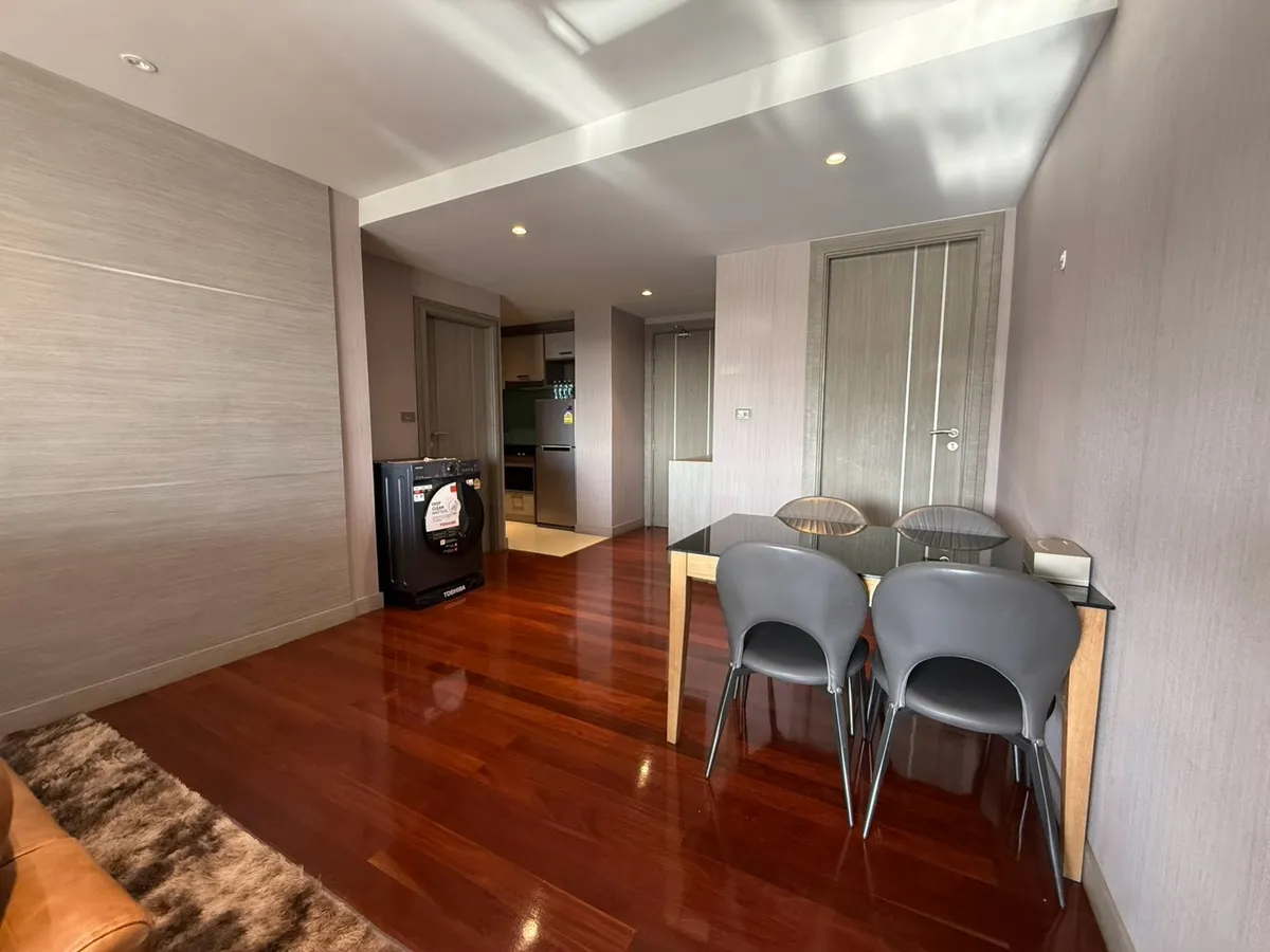 Fully furnished Saint Senate condo for rent and sale photo 5