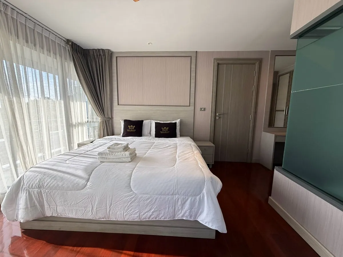 Fully furnished Saint Senate condo for rent and sale photo 13