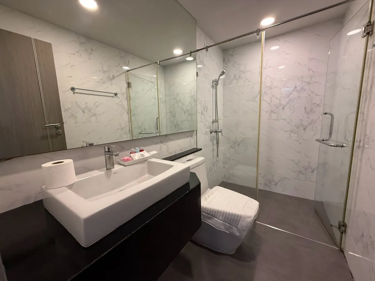 Fully furnished Saint Senate condo for rent and sale photo 23