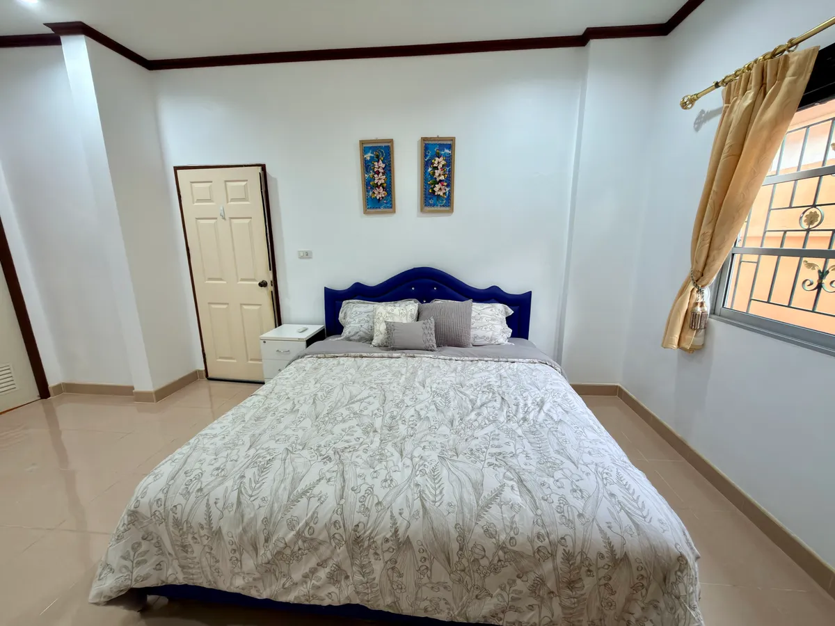 Three Bedroom House with Pool For Rent in Soi Nernplubwan East Pattaya photo 23