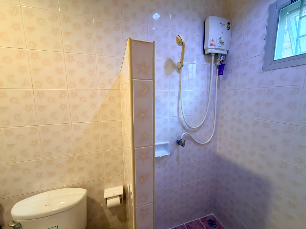 Three Bedroom House with Pool For Rent in Soi Nernplubwan East Pattaya photo 21