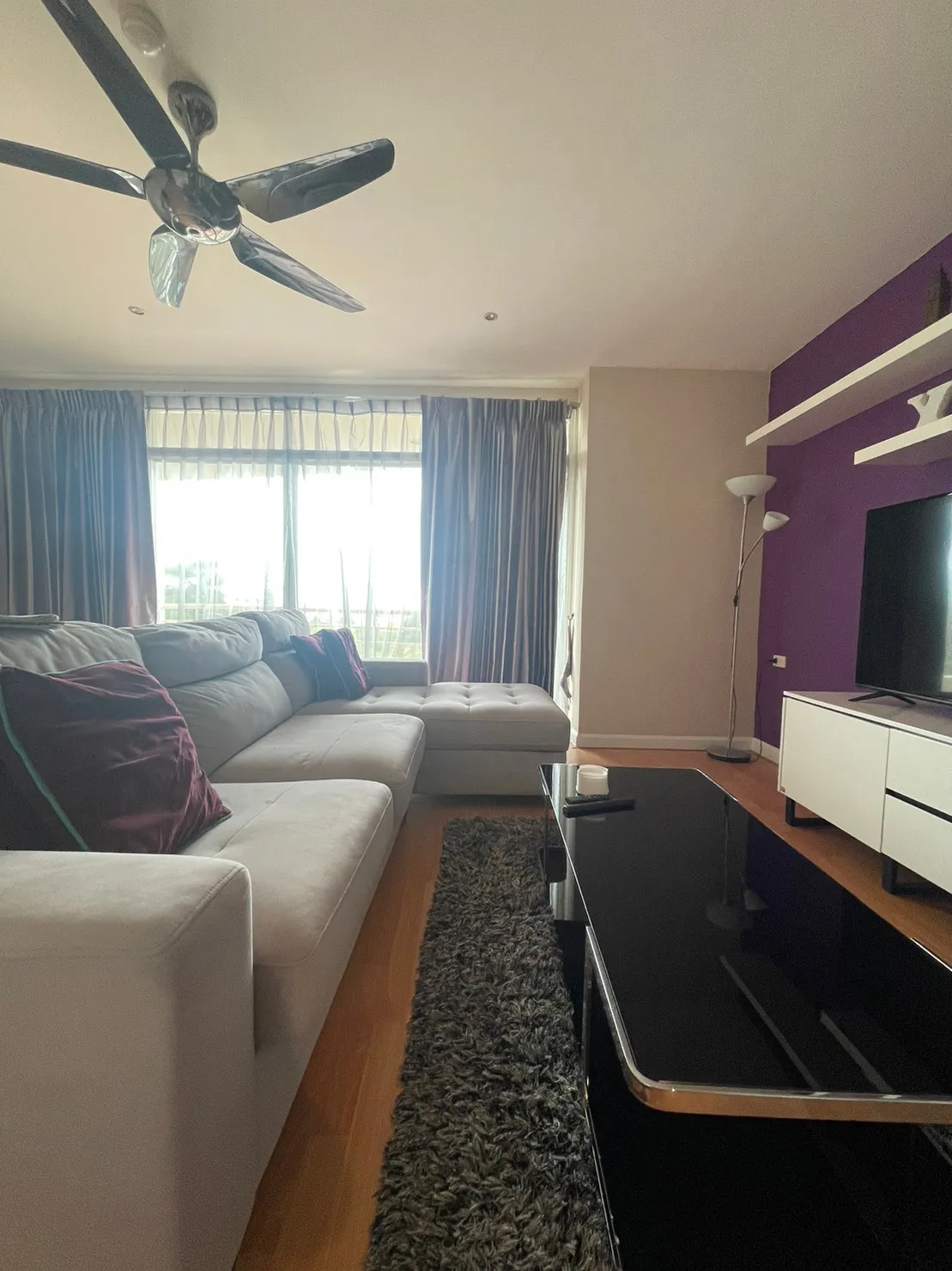 Executive Residence 4, Large 1 bedroom 100 SQM For Rent in Pratumnak photo 5
