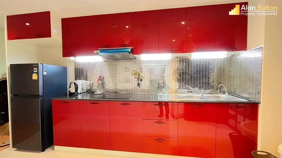 Executive Residence 4, Large 1 bedroom 100 SQM For Rent in Pratumnak photo 8