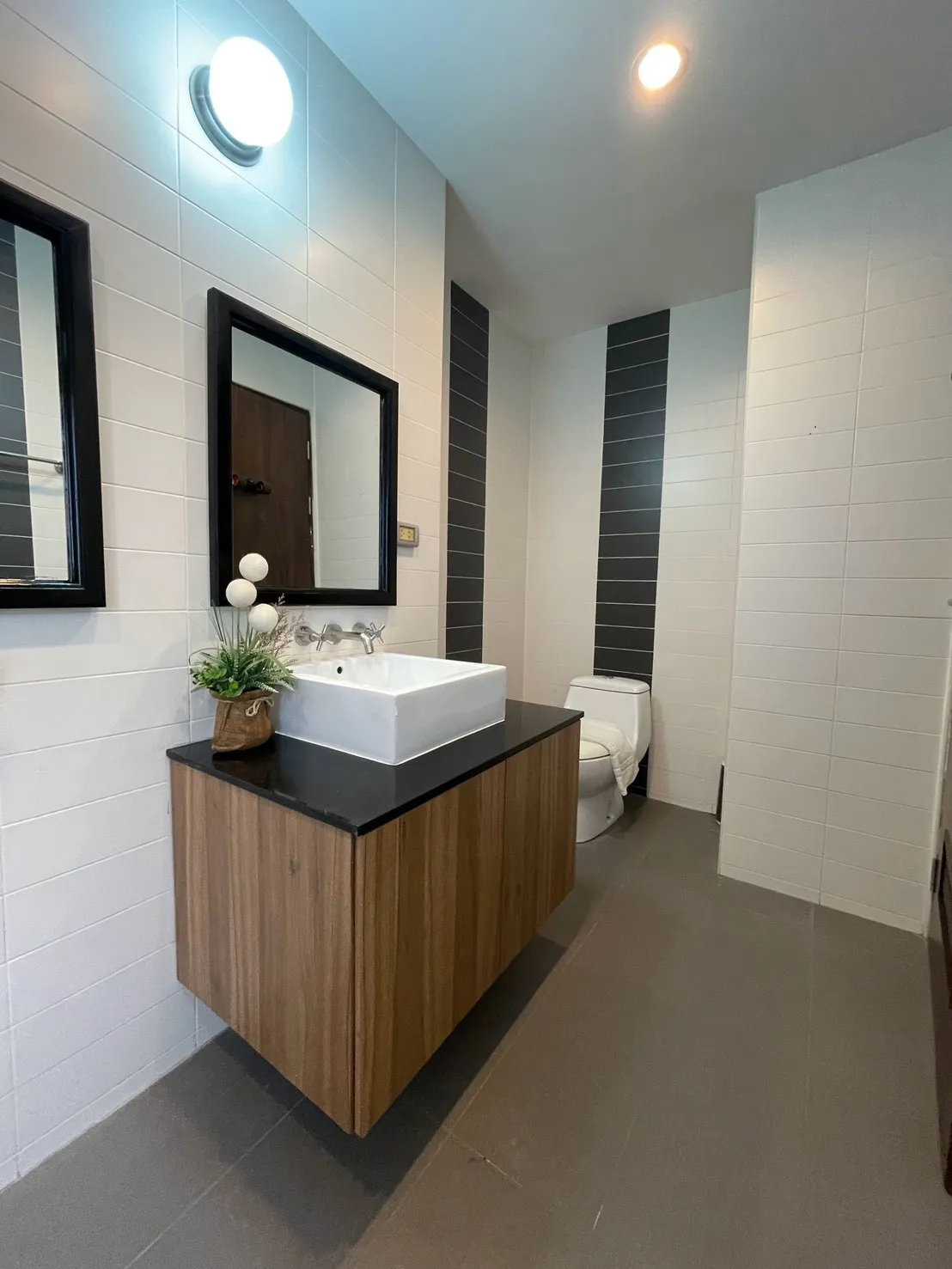 Unique interior design at The clubhouse 1 bed for sale photo 7