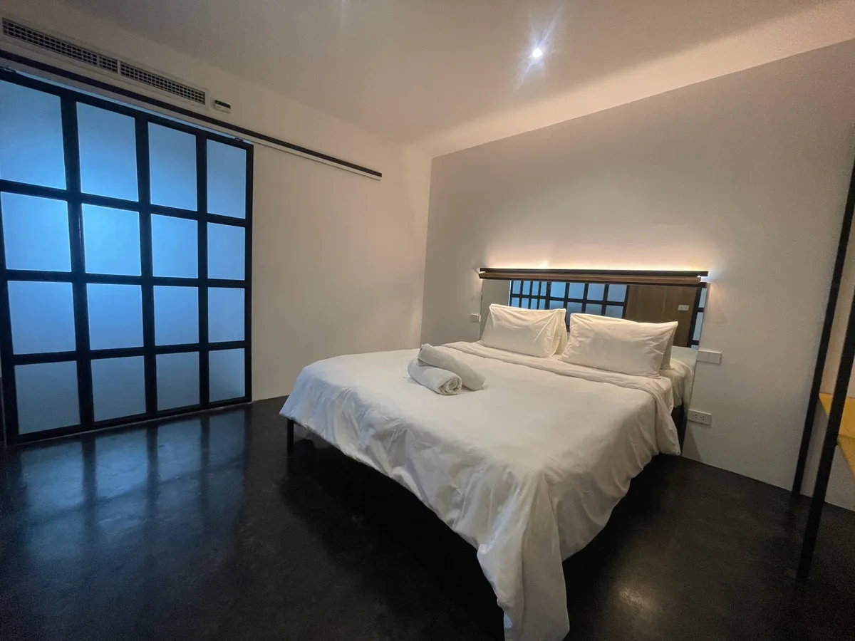Unique interior design at The clubhouse 1 bed for sale photo 11