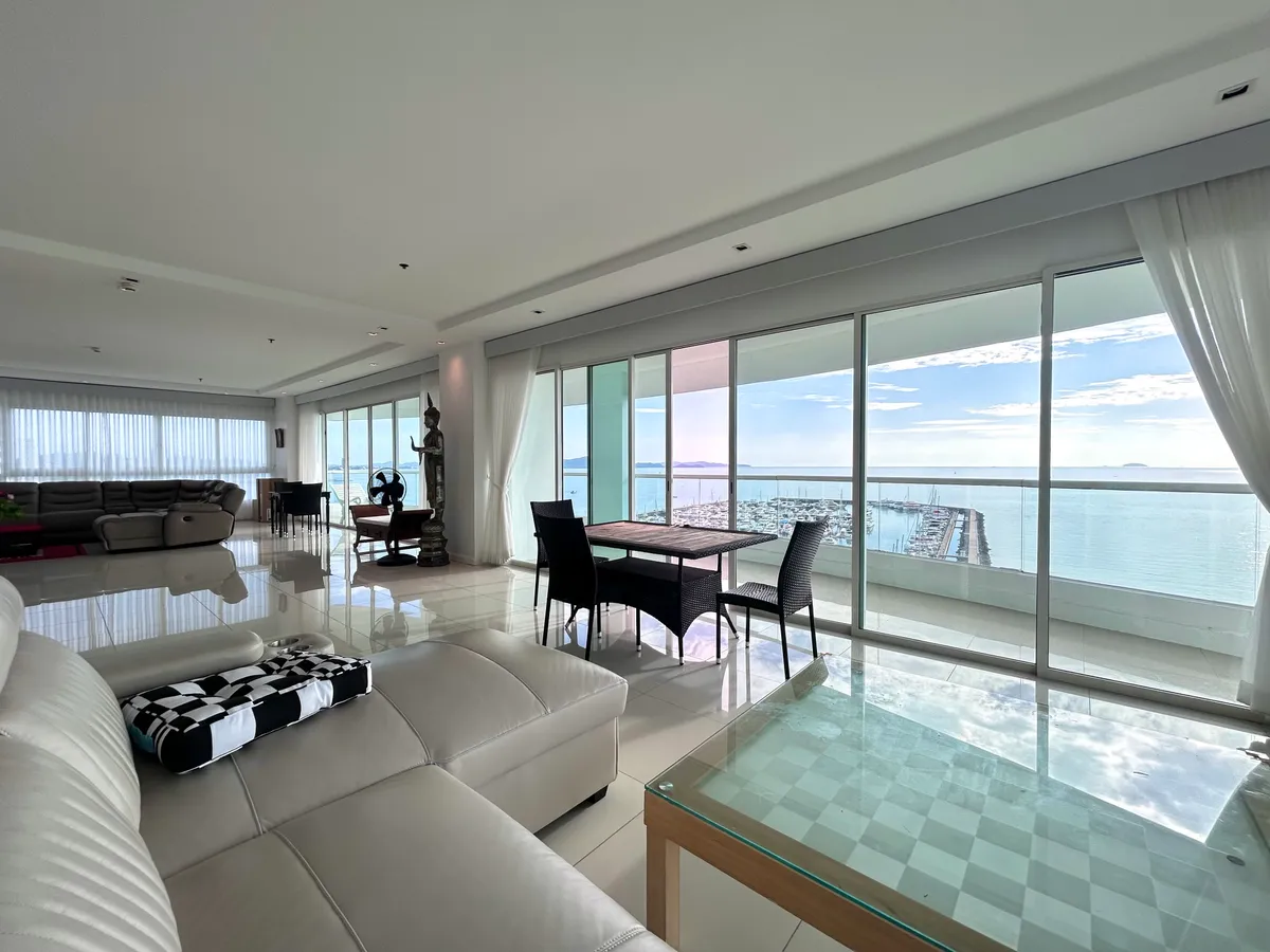 4 Bed 4 Bath in Najomtien CR5504 photo 3