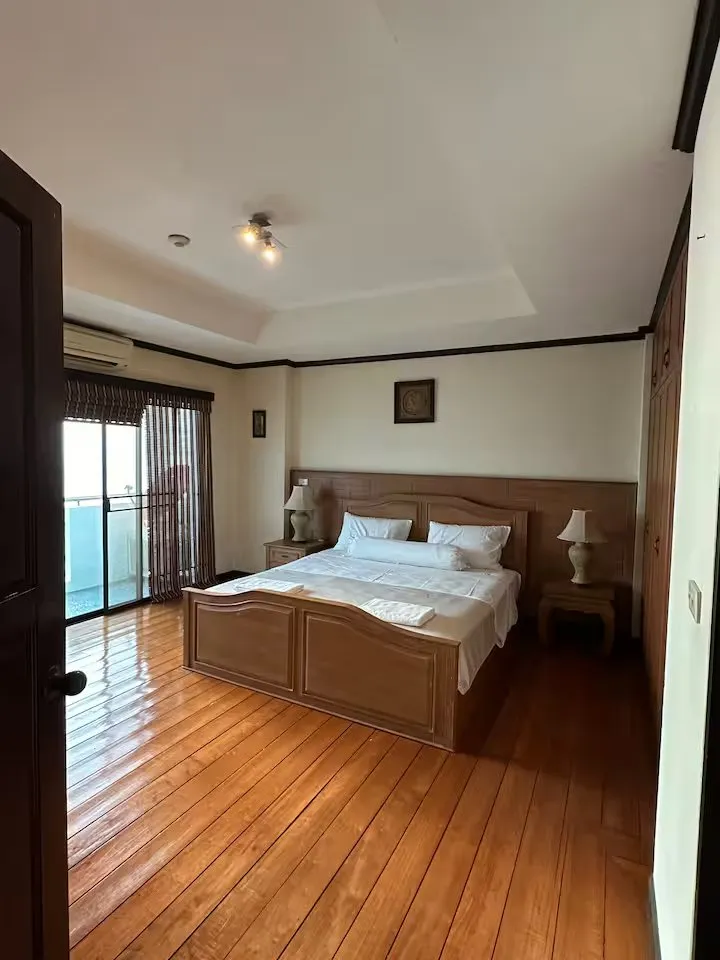 Ocean View Condo For Rent Or Sale In Beach Villa Vipawadee photo 25