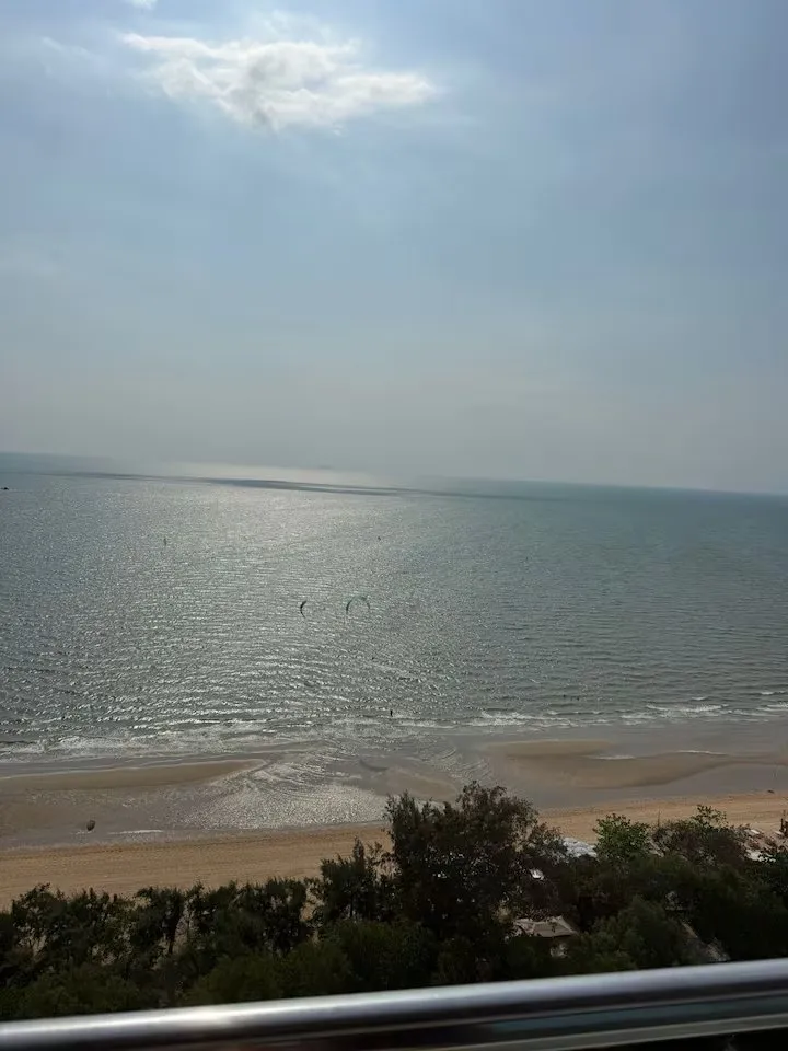 Ocean View Condo For Rent Or Sale In Beach Villa Vipawadee photo 2