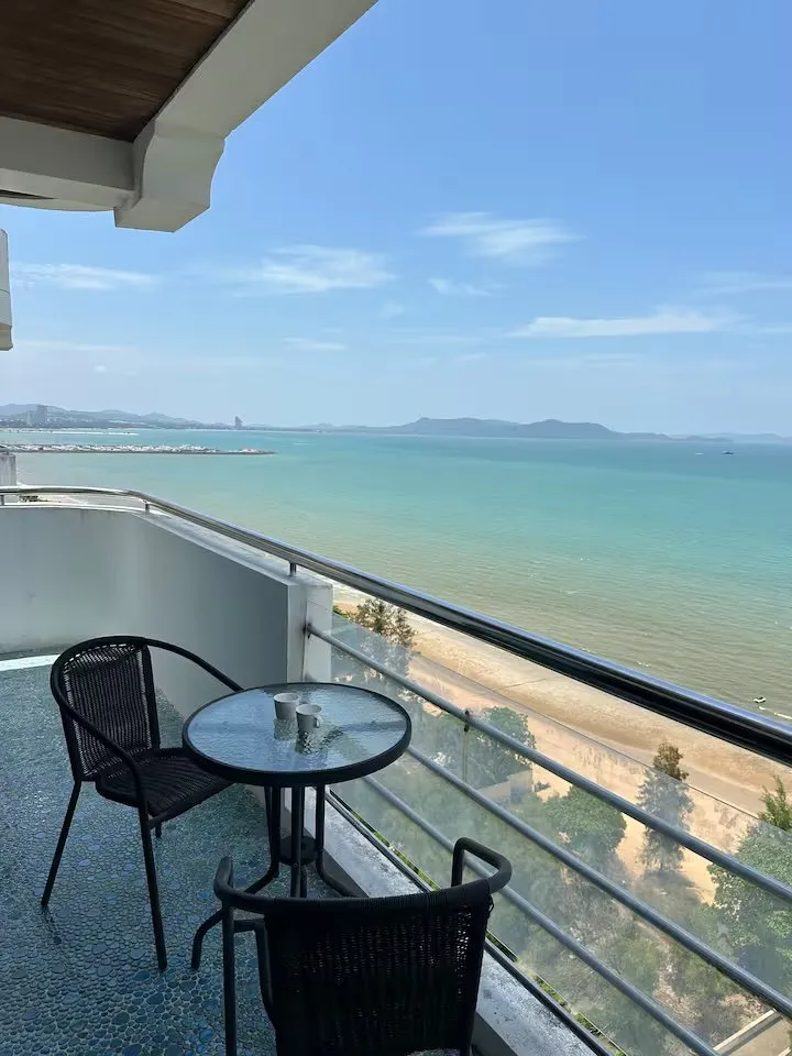 Ocean View Condo For Rent Or Sale In Beach Villa Vipawadee photo 10