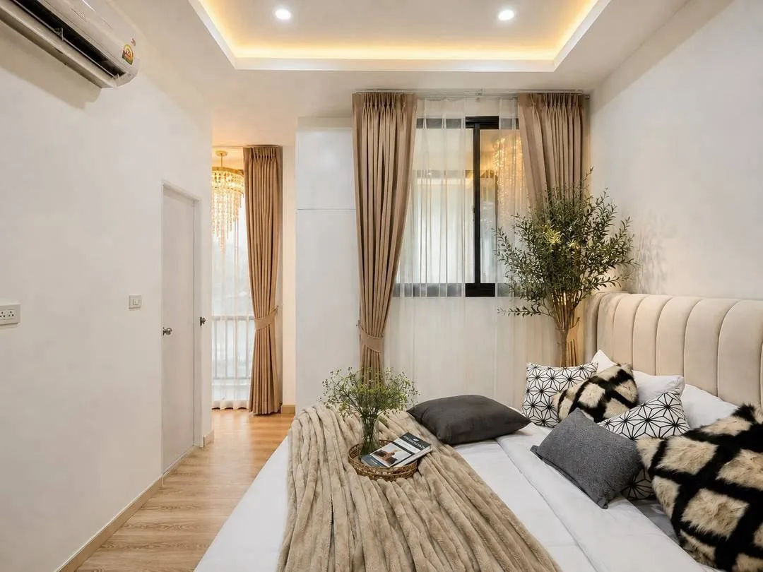 Modern-style townhouse, ready to move in. photo 18