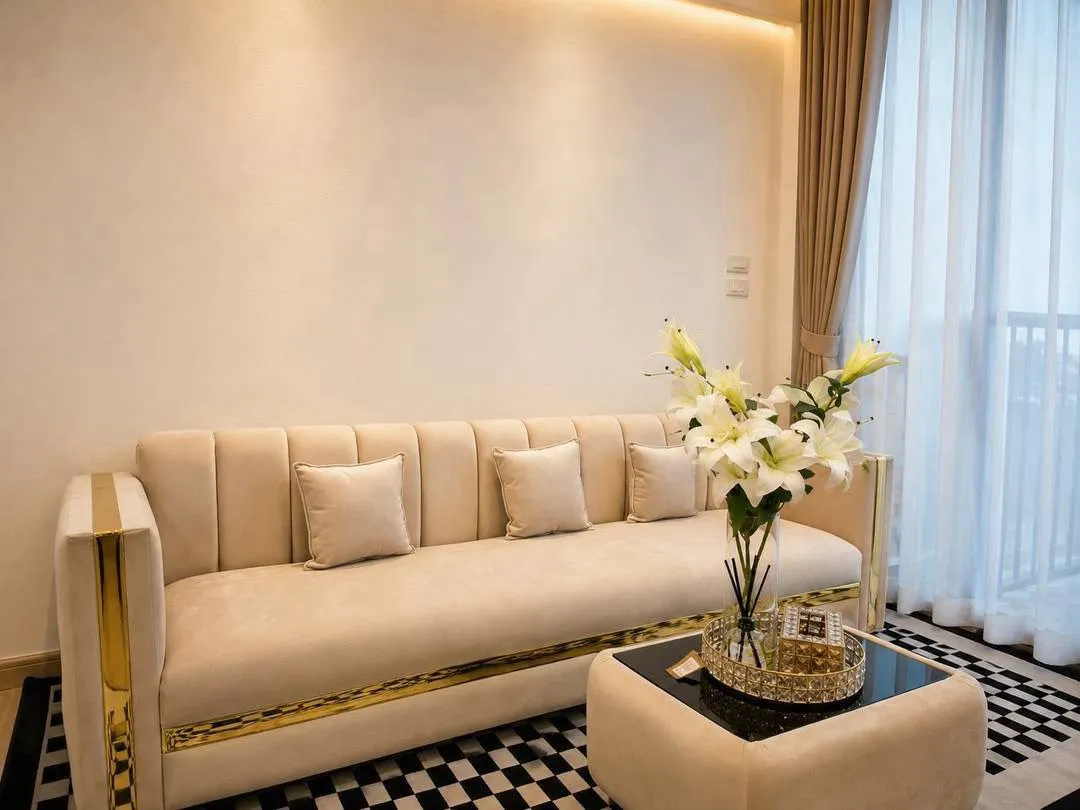 Modern-style townhouse, ready to move in. photo 7