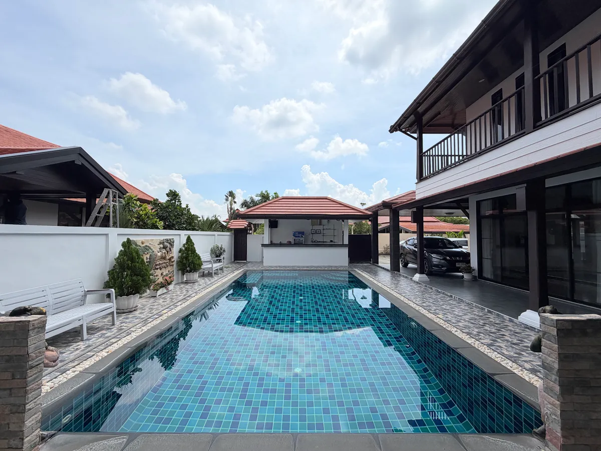 Pool Villa For Sale in Mabprahchan photo 16