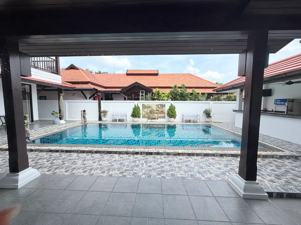 Pool Villa For Sale in Mabprahchan photo 13
