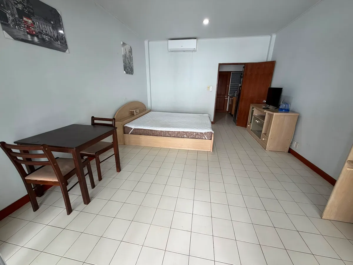 Studio For Sale in Popular Jomtien Condominium photo 5