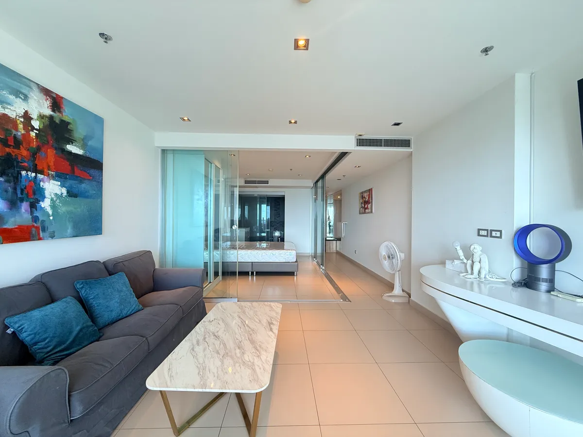 1 Bedroom with seaview for rent photo 4