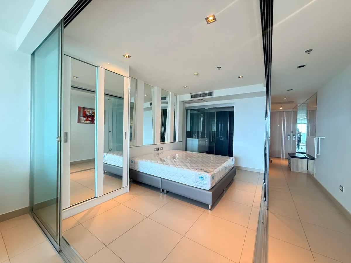 1 Bedroom with seaview for rent photo 8
