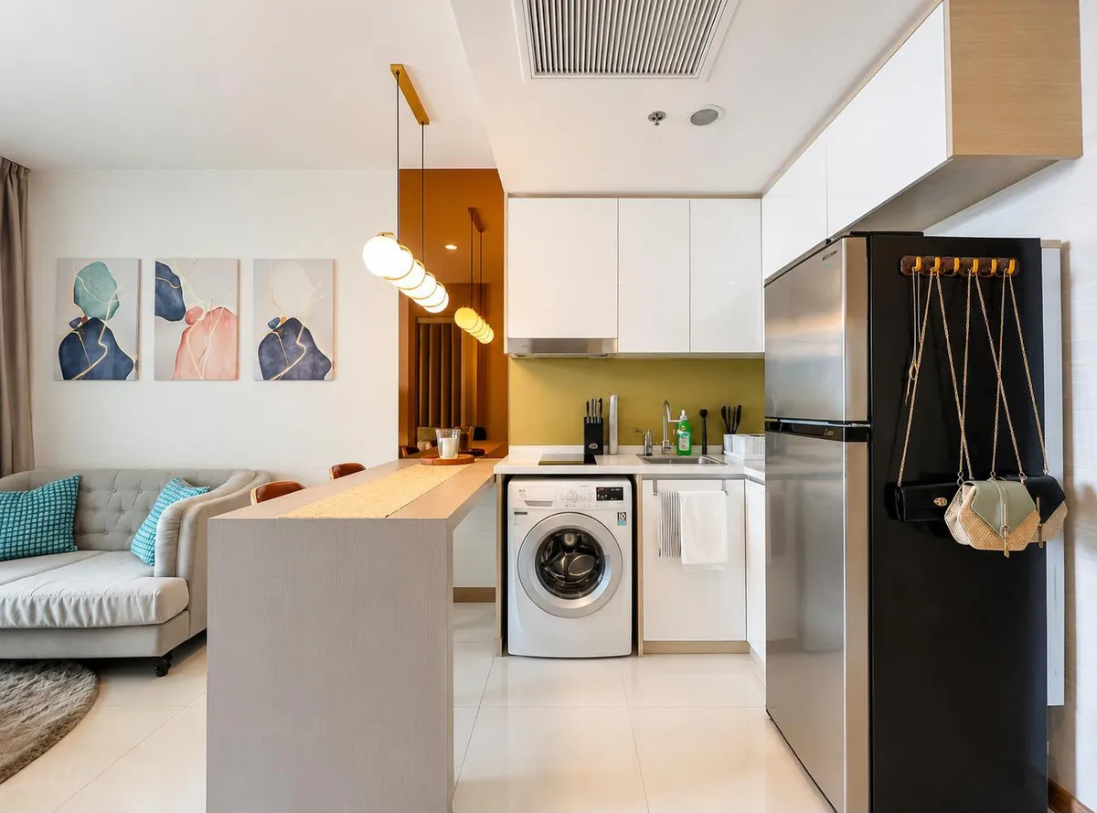 Luxury one bed beachfront condo in Wongamat photo 3