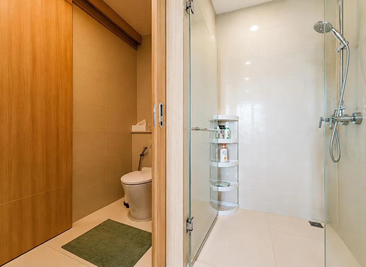 Luxury one bed beachfront condo in Wongamat photo 8