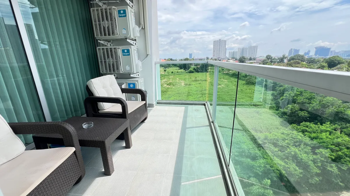 Corner room Sea view 3 Bedrooms 2 Bathrooms in Wongamat photo 5