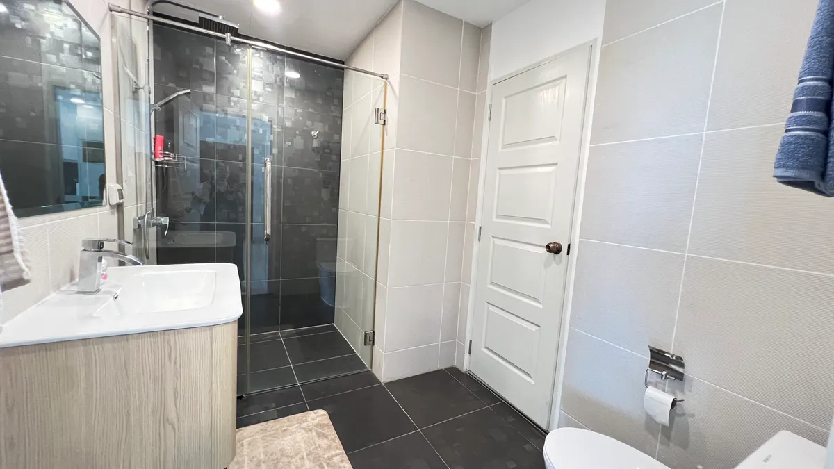 Corner room Sea view 3 Bedrooms 2 Bathrooms in Wongamat photo 15