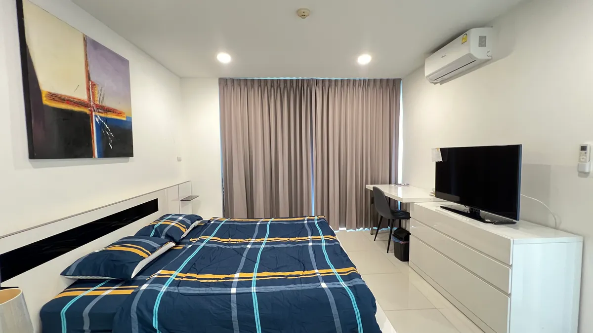 Corner room Sea view 3 Bedrooms 2 Bathrooms in Wongamat photo 14