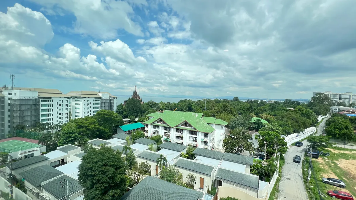 Corner room Sea view 3 Bedrooms 2 Bathrooms in Wongamat photo 25