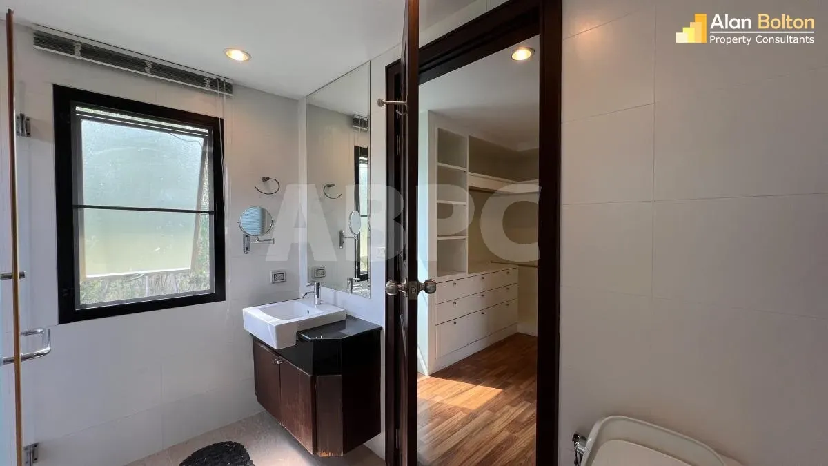 4 Bed 4 Bath in East Pattaya HS5184 photo 5