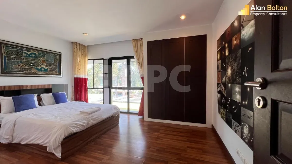 4 Bed 4 Bath in East Pattaya HS5184 photo 7