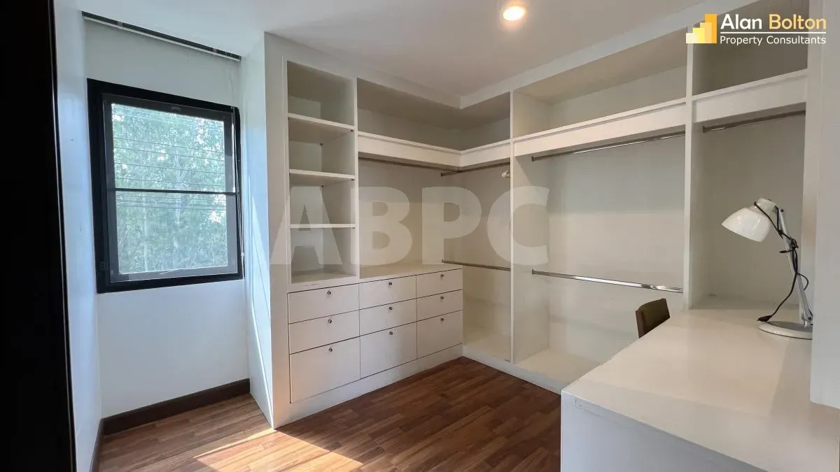 4 Bed 4 Bath in East Pattaya HS5184 photo 18