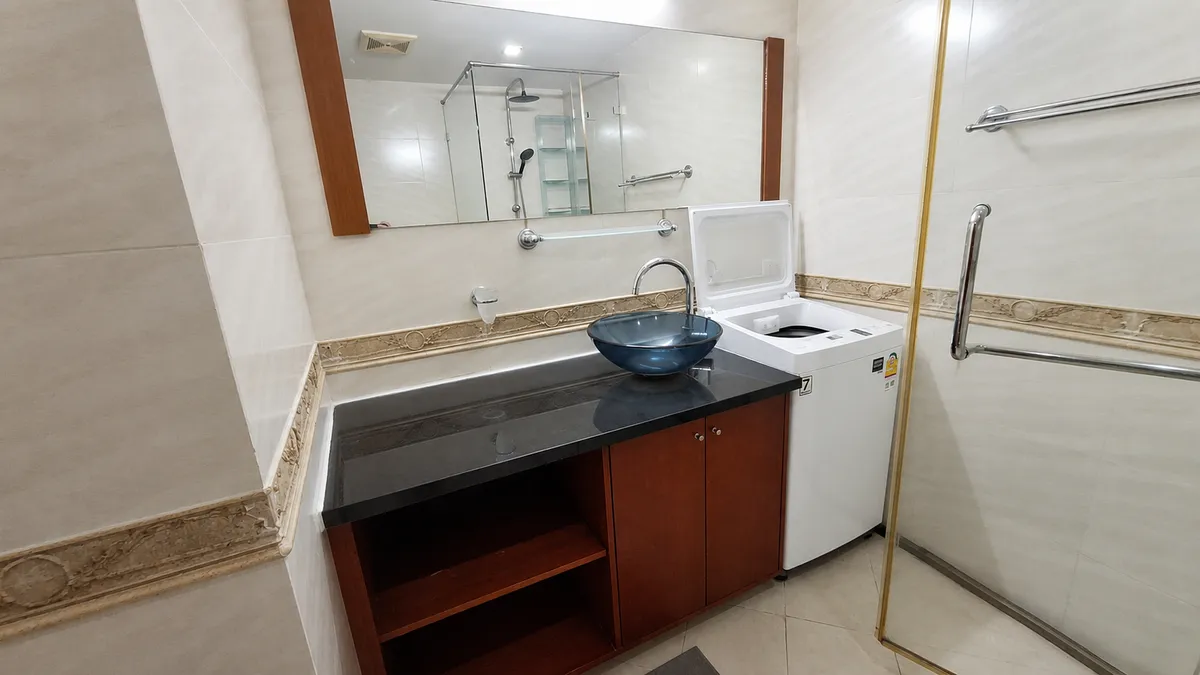 Spacious 40 Sqm Studio for Rent at City Garden Pattaya photo 12