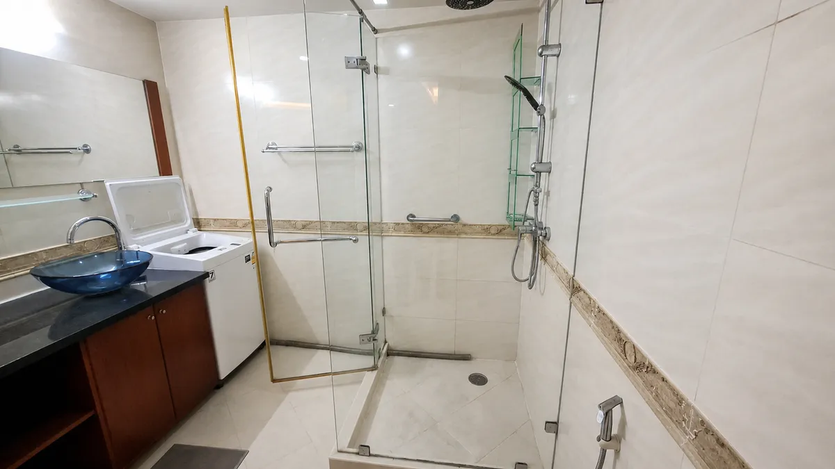 Spacious 40 Sqm Studio for Rent at City Garden Pattaya photo 11