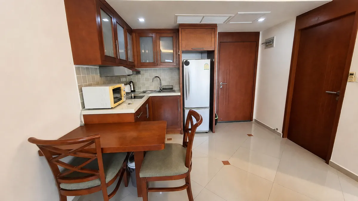 Spacious 40 Sqm Studio for Rent at City Garden Pattaya photo 9