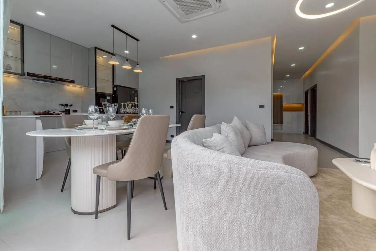 Pool Villa Soi Chaloem Prakiat photo 6